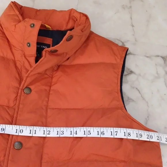 Lands End Men's Down Vest. - Picture 6 of 9